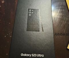 Samsung Galaxy S23 Ultra SM-S918U - 256GB - Phantom Black