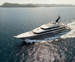 Luxury Awaits: Your Dream Yacht for Sale!